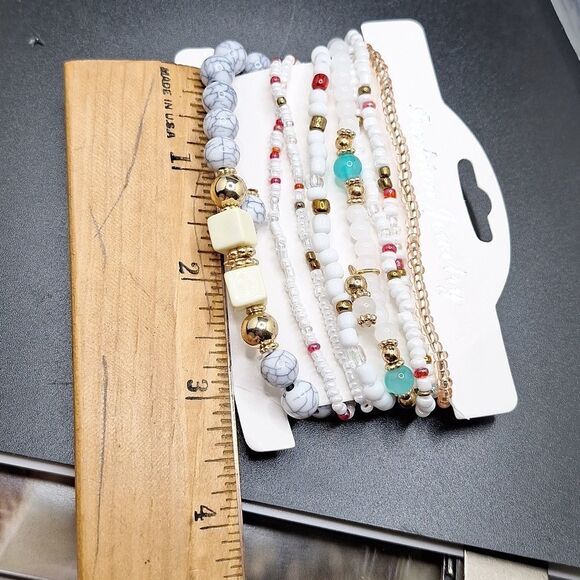 HANDMADE beaded layered bracelets - Picture 3 of 3